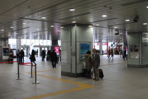 東海道新幹線新横浜駅西口